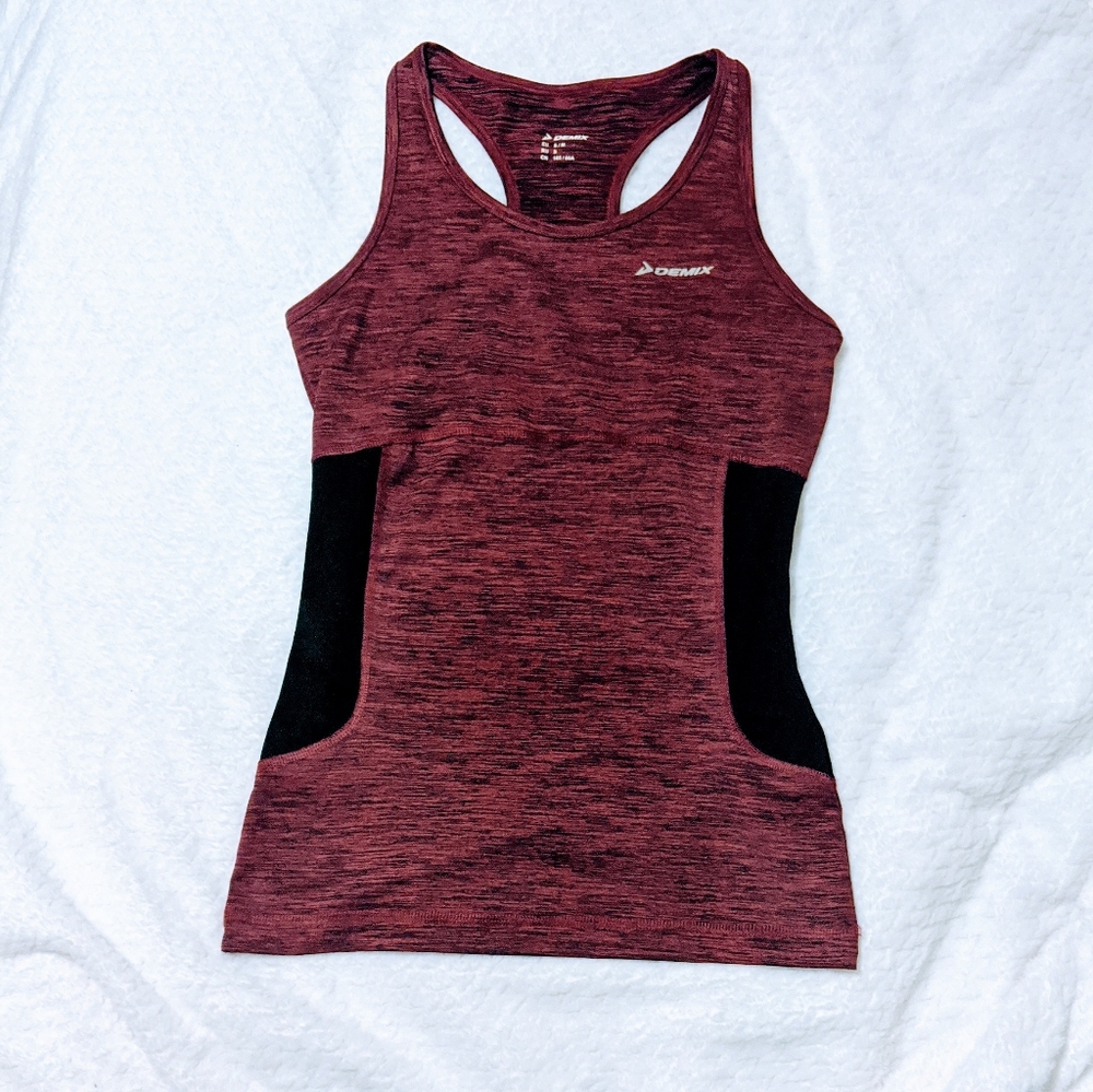 Yoga tank top S